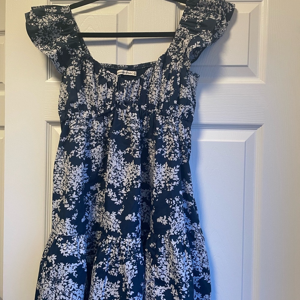 Abercrombie and Fitch Ruched Flutter Sleeve Mini dress